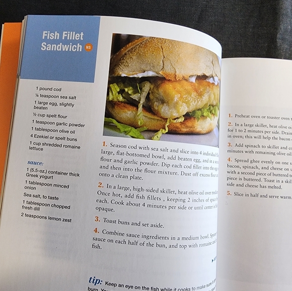 B1. Eat Right 4 Your Type book plus cookbook, Type A. - Picture 15 of 16